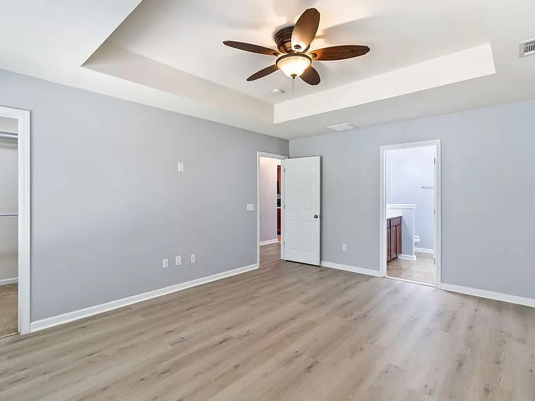 47 Glenwood Ct — Photo 43