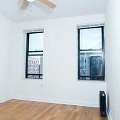 Rented by Nest Seekers International | media 17