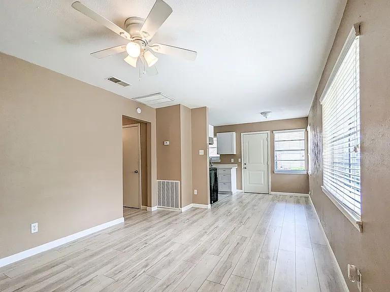 5220 Antha St — Photo 13