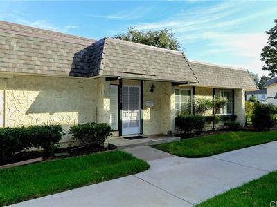 11800 Zircon Ct, Fountain Valley, CA, 92708