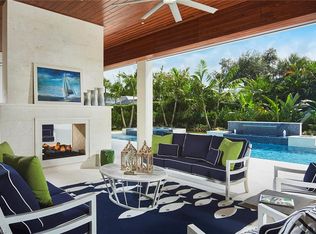 6554 Ridgewood Dr, Naples, FL 34108