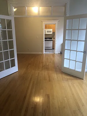 Rented by Domain Properties | media 32