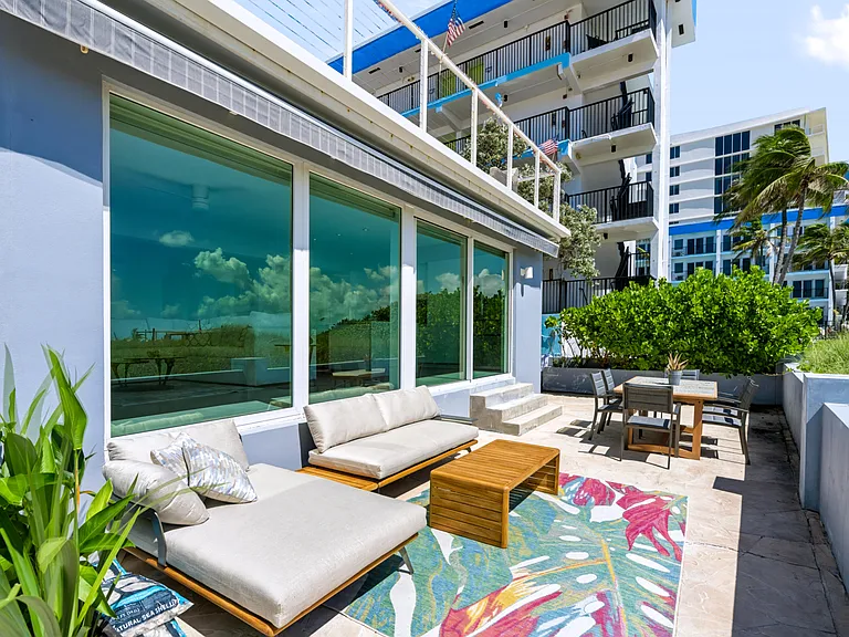 604 N Ocean Blvd #1B — Photo 69