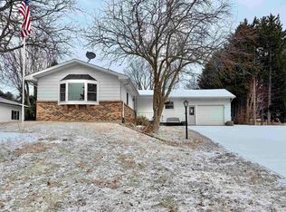 10045 E County Road X, Clinton, WI 53525