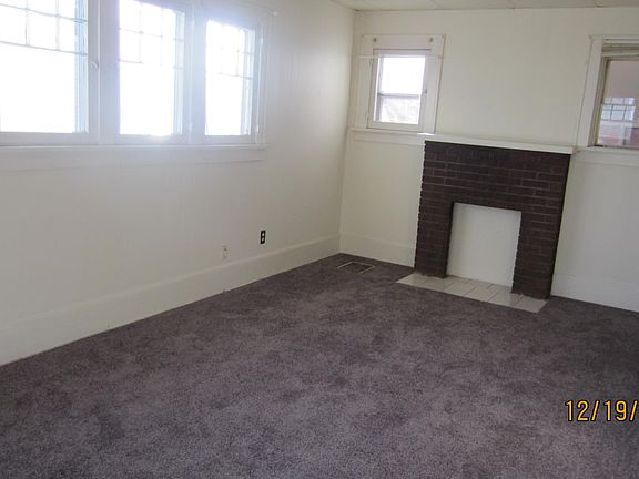 2nd image of 438 College Ave