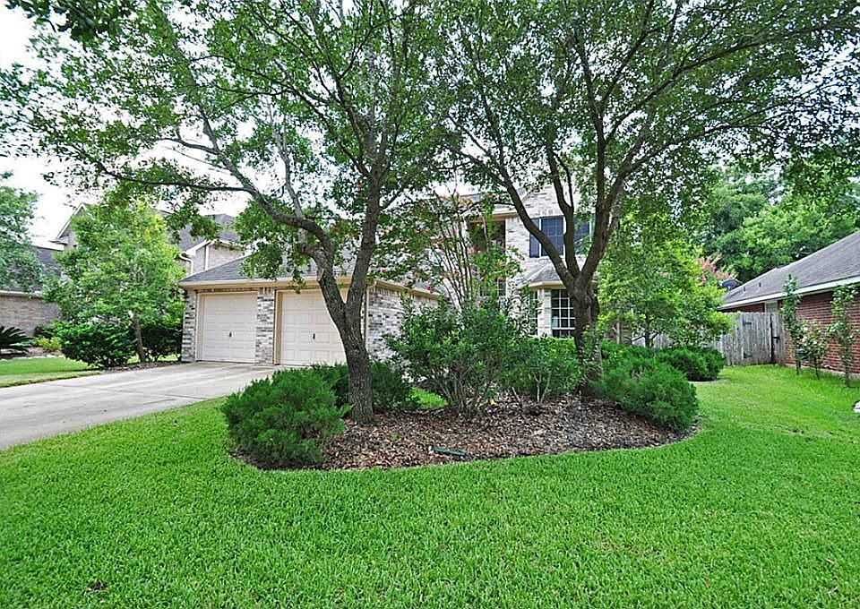1st image of 2730 Five Oaks Dr