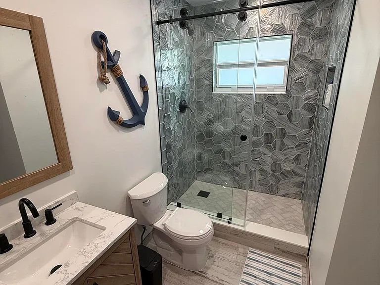 370 Wilma Cir #6 — Photo 11