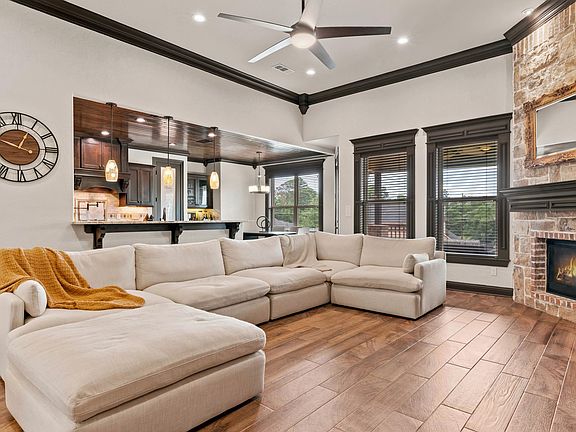 4th image of 1417 Skogee Cir