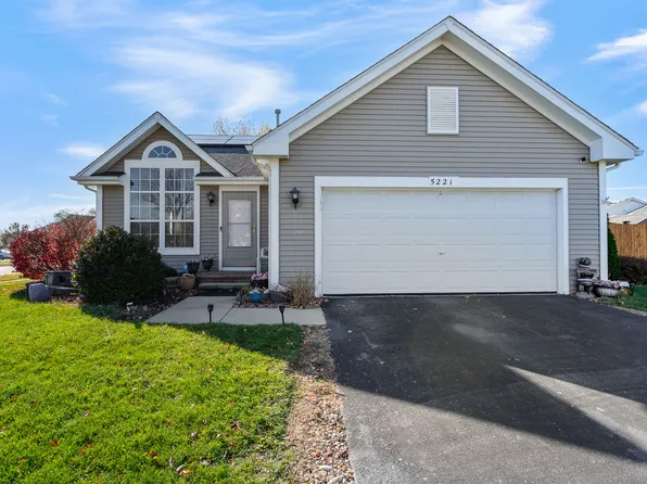 5221 W Mulberry Ln, Monee, IL 60449