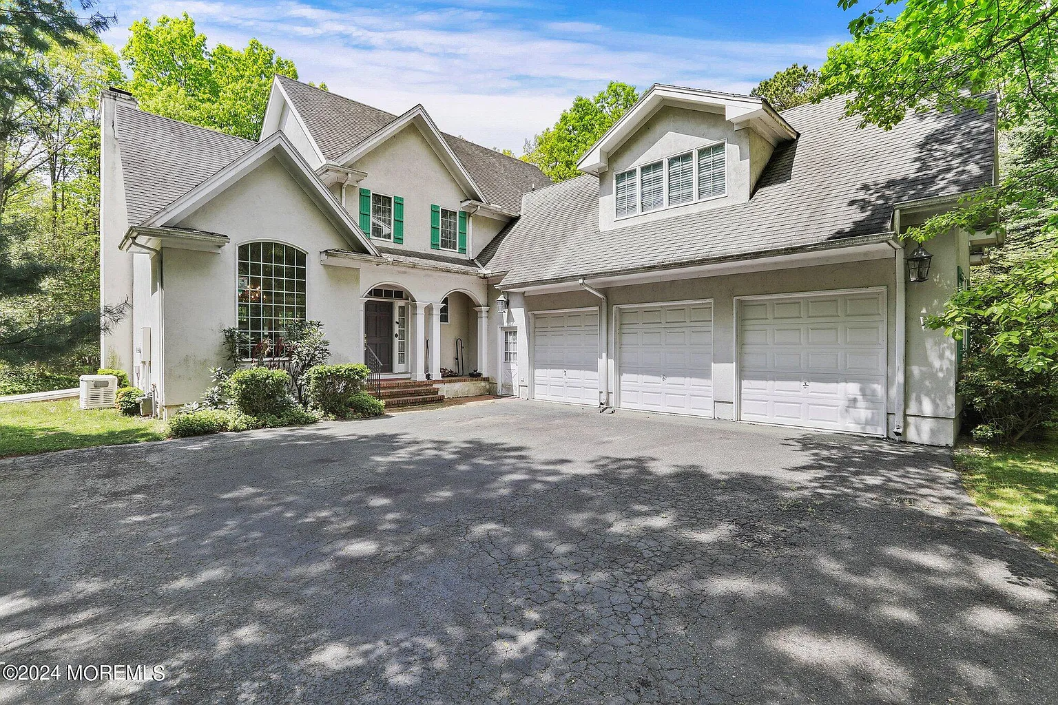 37 Deer Trail Drive photo 1
