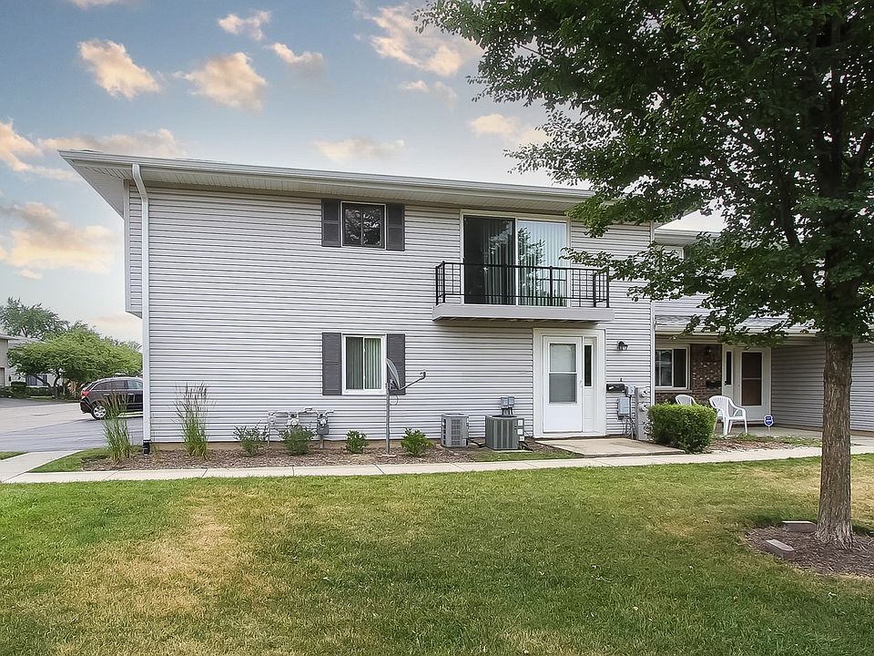 1st image of 1103 Tobey Ct #1103