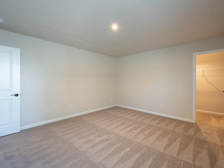 852 Tess St — Photo 25