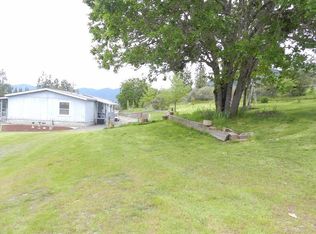 203 Nursery Ln, Grants Pass, OR