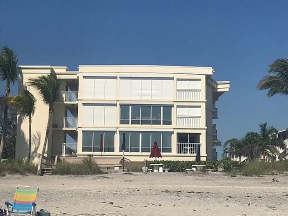 A three story condo with 21 units on the quiet end of the island and yet close enough for a night life if you choose one.