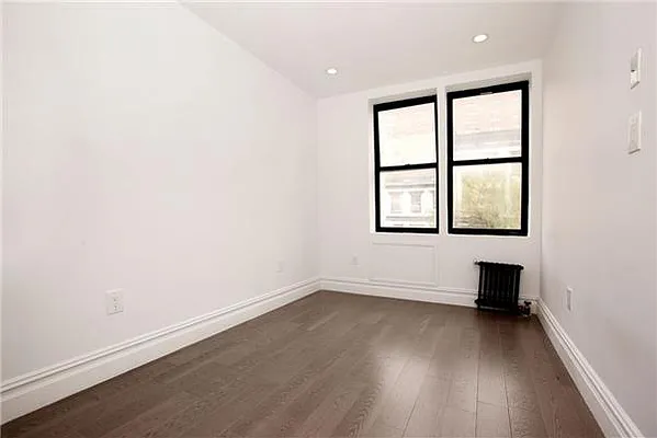 Rented by Platinum Properties | media 33