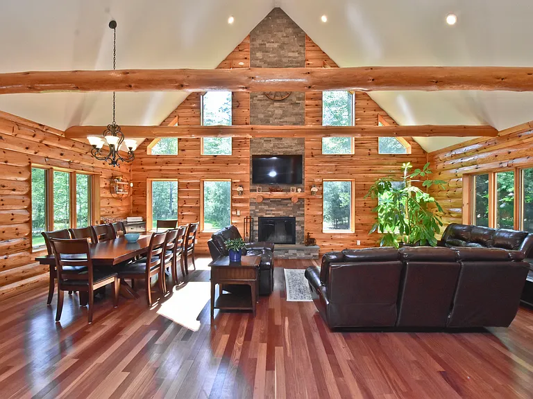232 Maloney Ln — Photo 2