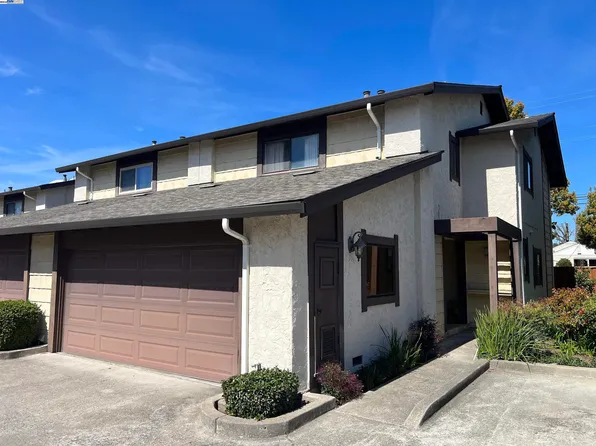 2982 Wisteria Ln, Castro Valley, CA 94546
