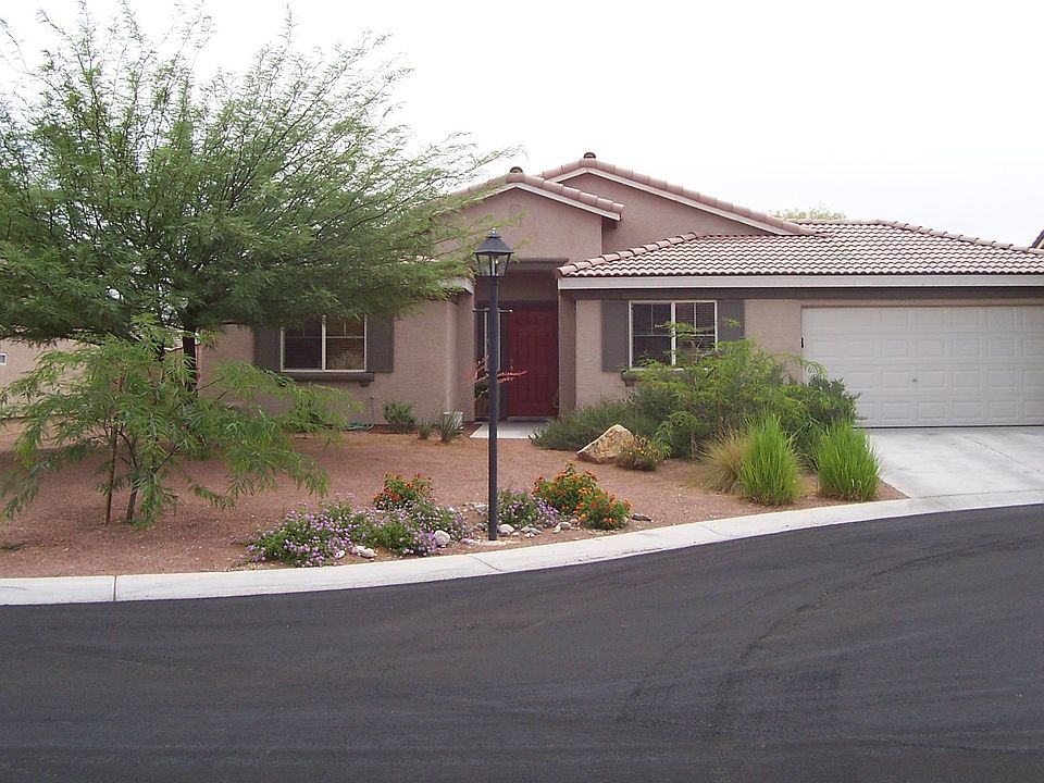 Front of House Desert Landscape