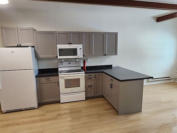 5th image of 311 Division St #1