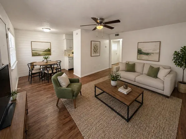 2704 Salado St #103, Austin, TX 78705
