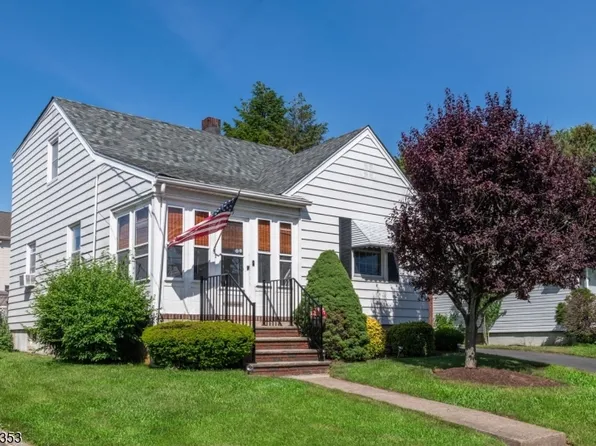 65 Harding Ave, Totowa Boro, NJ 07512