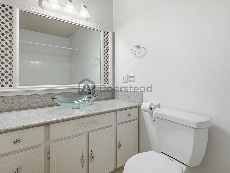 11515 Greenwood Ave N #B — Photo 20