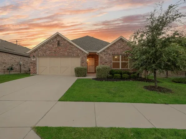 4813 Cleves Ave, Aubrey, TX 76227