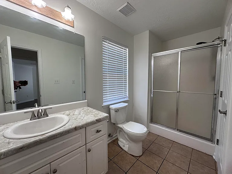 301 Hazelnut Dr — Photo 10