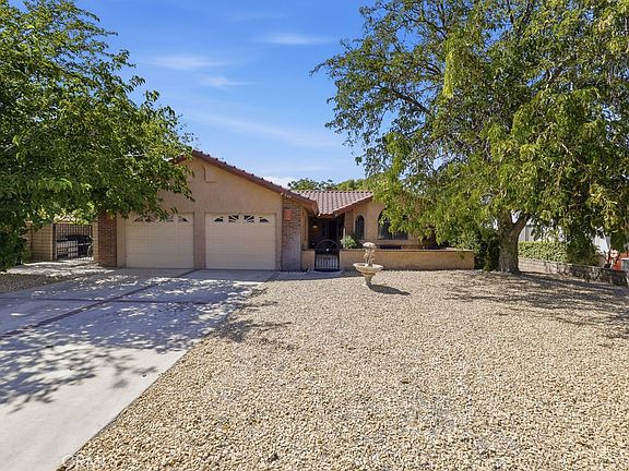 2nd image of 27844 Jasmine Ln