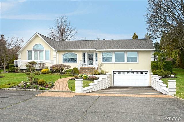 1st image of 1 Birch Dr