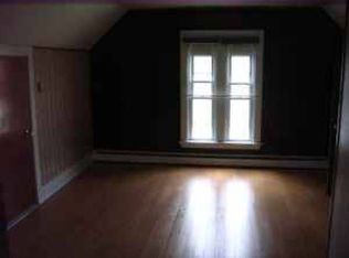 15 College Ave APT 5, Waterville, ME 04901