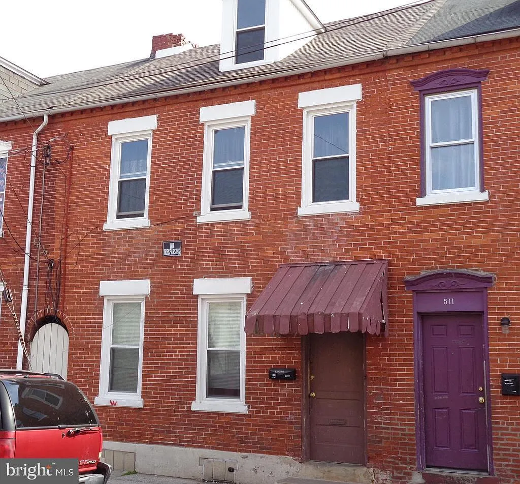 509 Green St photo 1