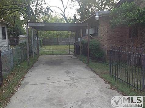 3rd image of 2534 Elsie Faye Heggins St