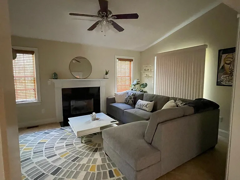 119 Afra Dr — Photo 7