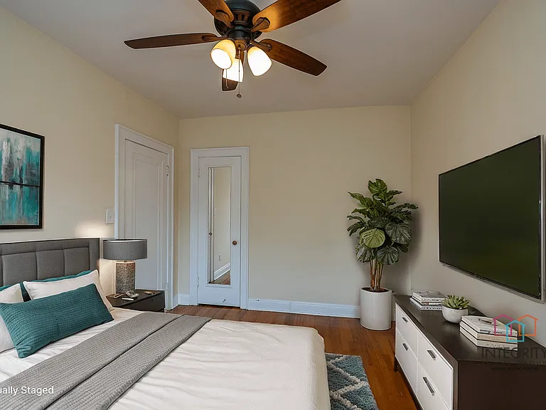 Lewis Manor Apartments — Photo 12