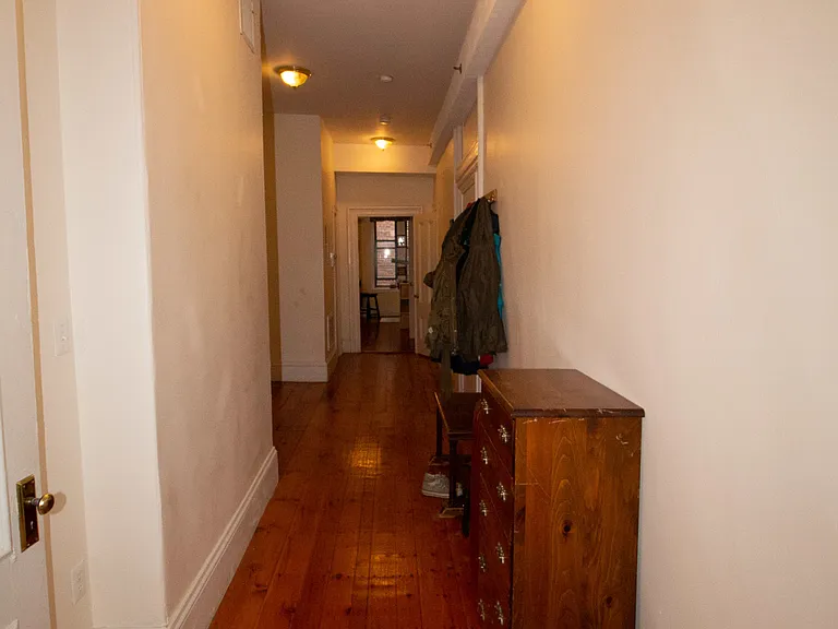 209 Washington St #4 — Photo 14