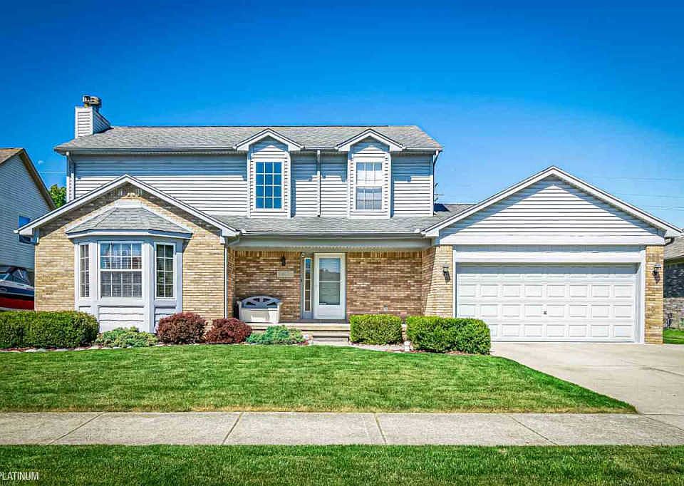 1st image of 54621 Autumn View Dr