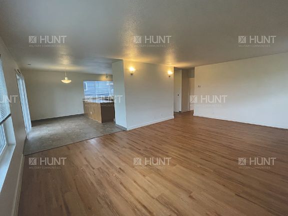 5th image of 1022 Mountain Cir