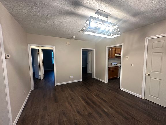 5th image of 1053 Marion St #2