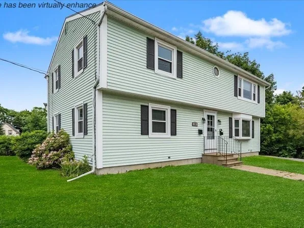 22 Reynolds Avenue, Manchester, NH 03103
