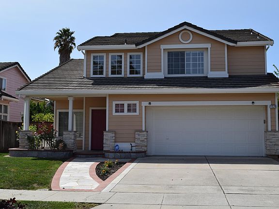 3rd image of 1529 Oyama Dr