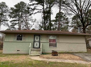 6614 E Wakefield Dr, Little Rock, AR 72209