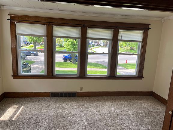 3rd image of 481 McKinley Pkwy