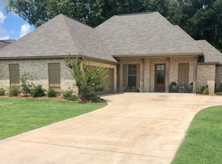 332 N Falls Crossing, Madison, MS 39110