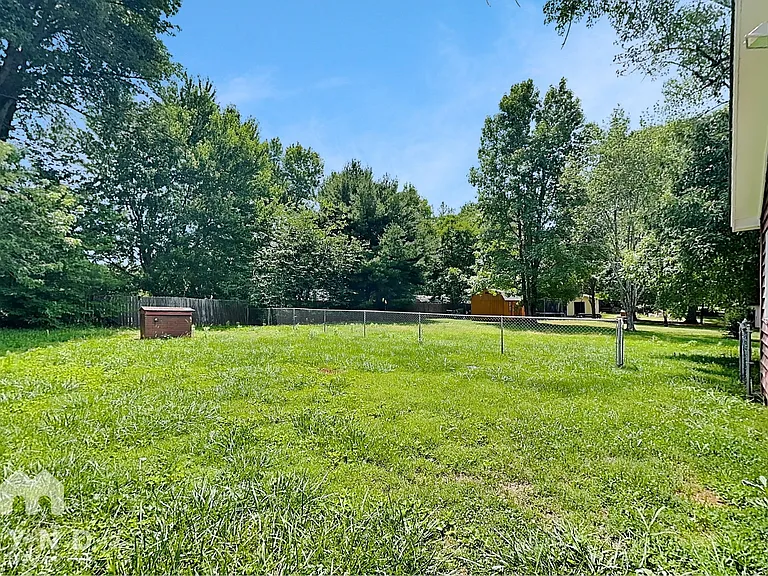 10724 Arlington Church Rd — Photo 22
