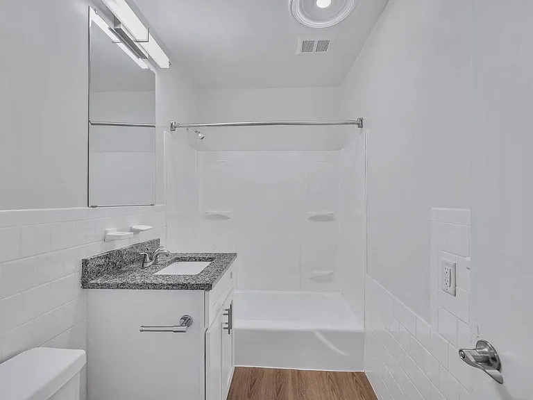 Linden at Parkside — Photo 15