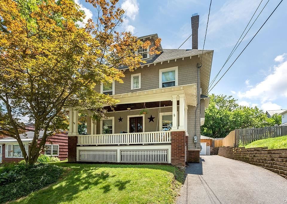 1st image of 311 Gordon Ave