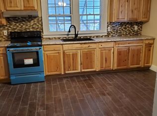119 1/2 Clay St #B, Suffolk, VA 23434
