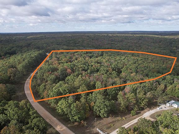 2nd image of 113 Ridge Trail Road