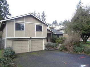 10214 88th Ave SW, Lakewood, WA 98498